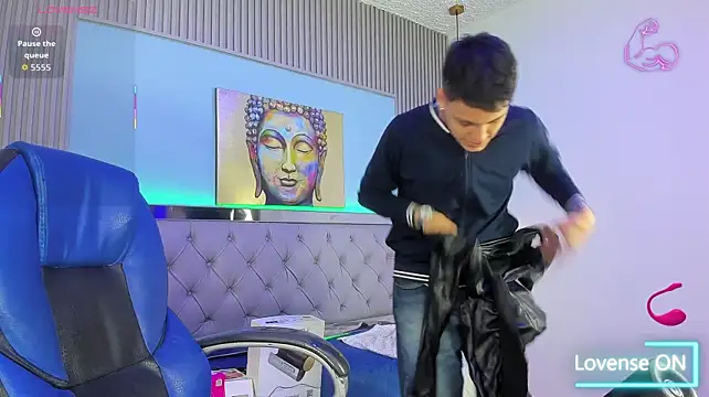 Онлайн чат XXX Ethanx18_