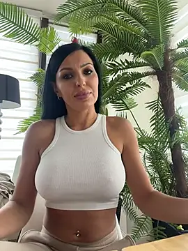 ReynaMorel Chat XXX live