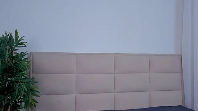 צ'אט XXX בשידור חי של KellyBurrus