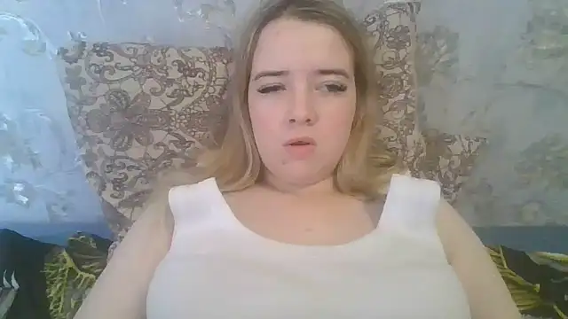 צ'אט XXX בשידור חי של ViolaCandy