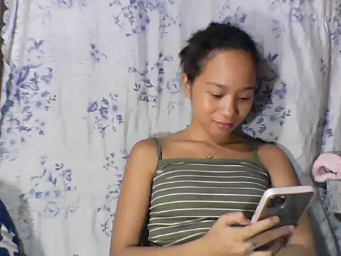 Asianpinay_Skinny1818: онлайн-секс-чат