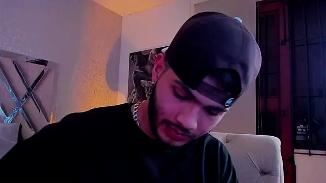 צ'אט XXX בשידור חי של Vincentblack