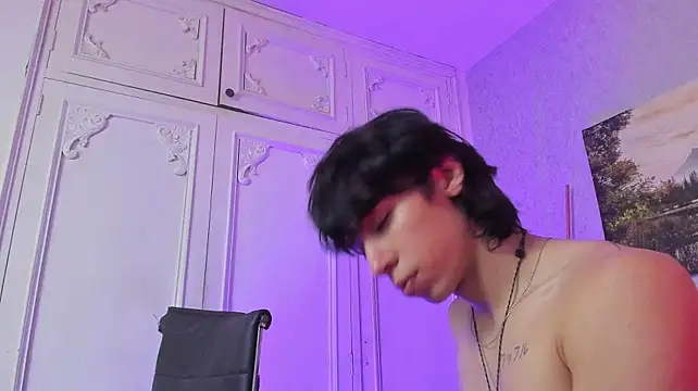 Tyler_durten Chat XXX in diretta