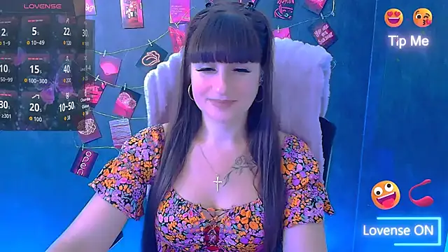 צ'אט XXX בשידור חי של Violla_My