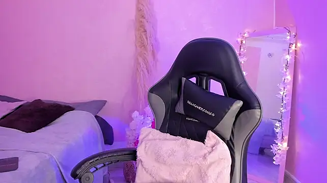 Valk_submissive's Live XXX Chat