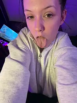 Lilactease live XXX chat