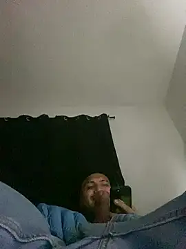 XXX chat uživo modela GusanoDelicioso