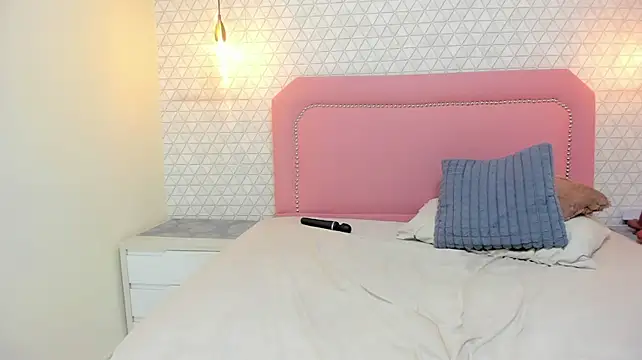 TAYLORMEYER1 Live XXX-Chat