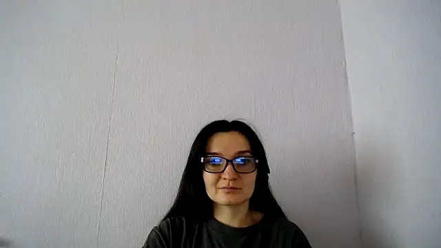 Shiny_gine's Live XXX Chat