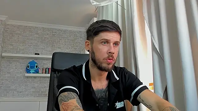 JonahShaw Chat XXX live