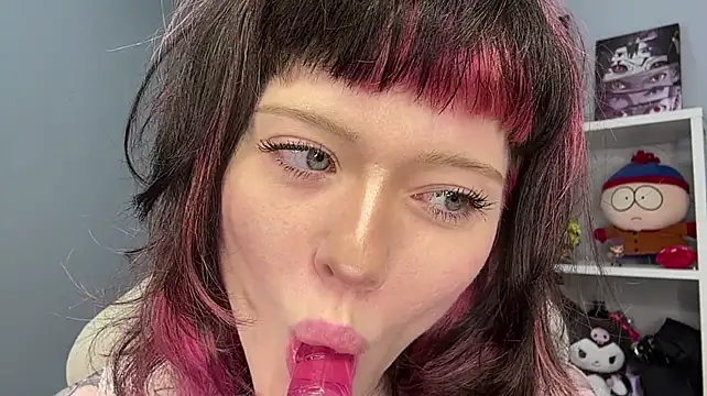 ShadowBarbie's Live XXX Chat