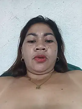 SweetChubbyMommy_02 élő XXX-chatje