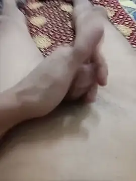 Youneesssw Adlı Modelin Canlı XXX Sohbeti