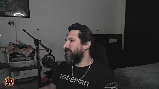 DevilPup75_ XXX чат на живо