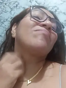 Chatroom XXX en direct de Queen_Annie3