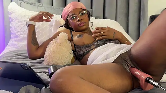 CharlottX's Live XXX Chat