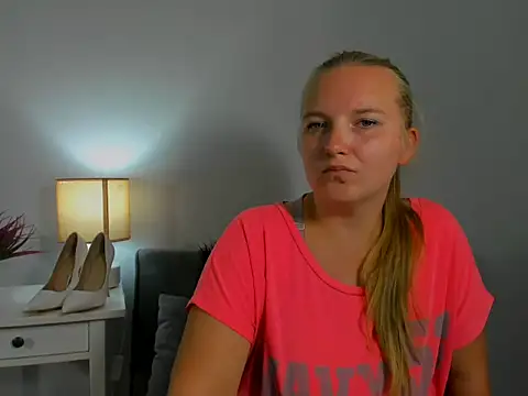 RoseTeacherX's Live XXX Chat