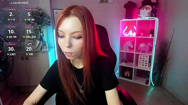 Star_Tarra's Live XXX Chat
