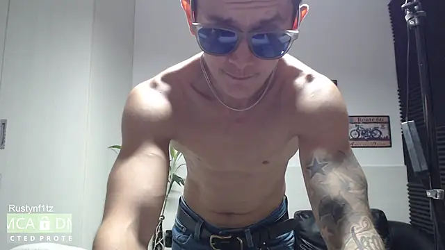 Rustynf1tz_ élő XXX-chatje