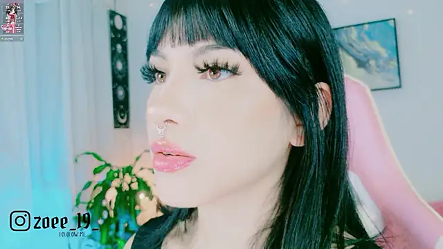 cuteezoe Live XXX-Chat