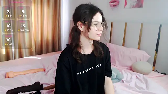 دردشة _sweetybunny_ الجنسية المباشرة