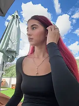 VixenRosse: онлайн-секс-чат