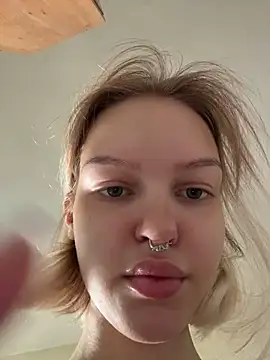 Chat +18 de AshleyMur ao vivo