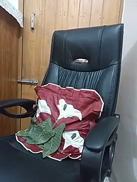 Chat +18 de Tanha18 ao vivo