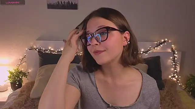 Next2Marie: онлайн-секс-чат