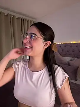 צ'אט XXX בשידור חי של Samantha_e2