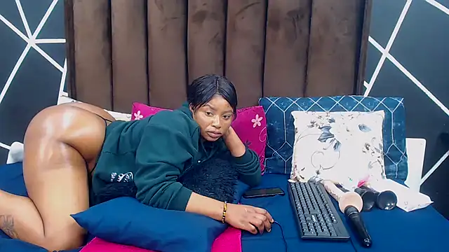 AfricanQueenxx40's Live XXX Chat