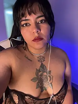 JulianaCastillo Chat XXX in diretta