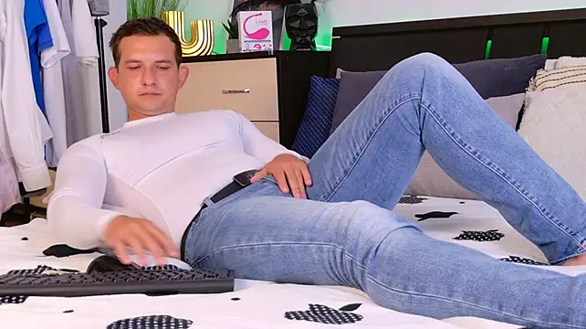 Jimmy_Doss Chat XXX in diretta