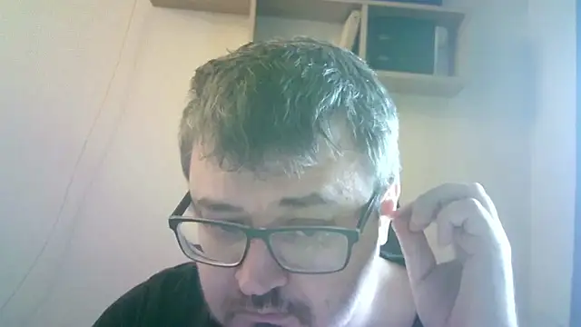 SirAbuser Chat XXX in diretta