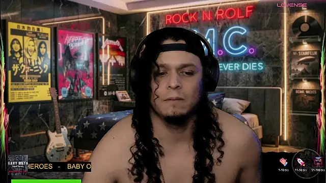 Czat XXX na żywo – chino_roz
