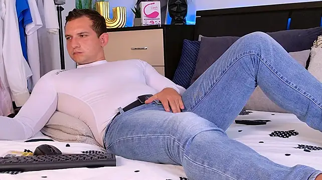 Chat XXX en directo de Jimmy_Doss