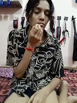 הופעת וובקאם של AsianExotic_Submissive