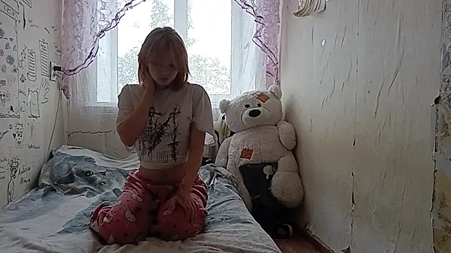 XXX chat uživo modela Nikki__Blaze