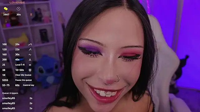 venomeowww__ Live XXX Chat