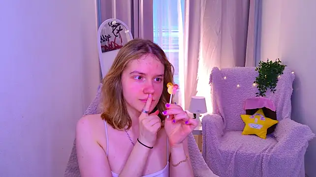 MilanaRayy Chat XXX in diretta