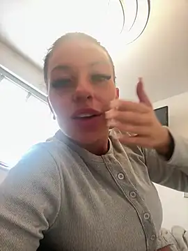 BELLABLACKXUK Live XXX-chat
