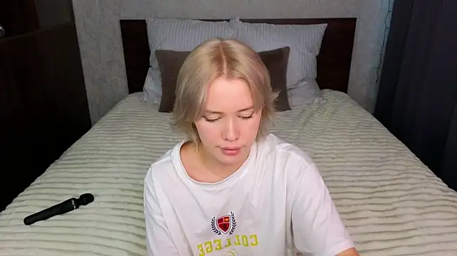 MelissaAvis Live XXX-Chat