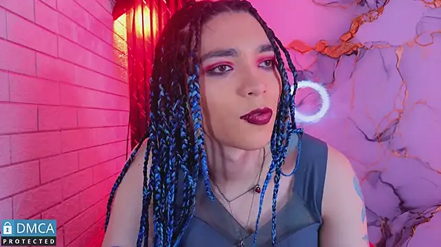 MaeveKuro Chat XXX live