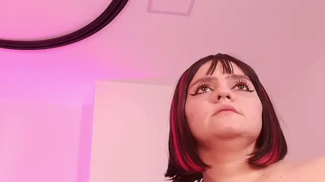 _twiggy_'s Live XXX Chat