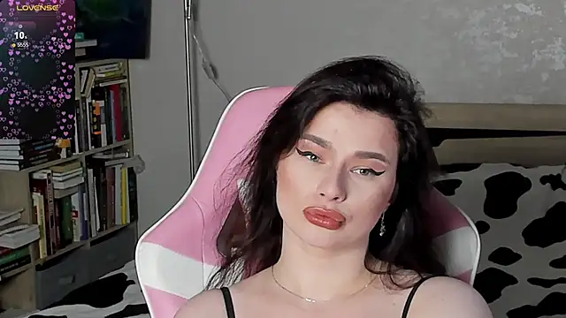Chat +18 de bbJ_one ao vivo
