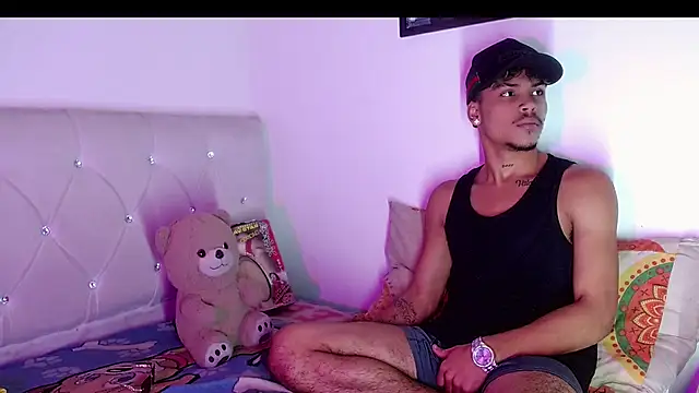 Angel_foxc13 Adlı Modelin Canlı XXX Sohbeti