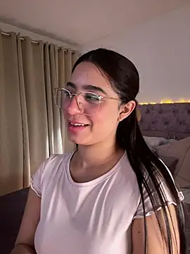Samantha_e2 Obrolan Langsung XXX