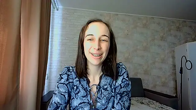 Anika_bloomn Live XXX chat
