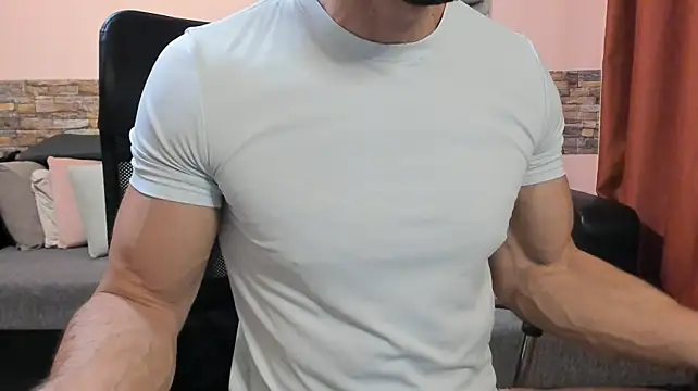 Chatroom XXX en direct de HotHunkTrainer