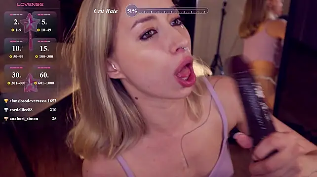 Chat XXX en directo de Ada_Gold_